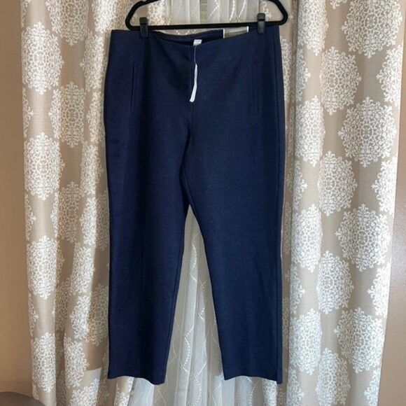 Chico’s Juliet the ultimate fit  Ankle Pants Size 3 navy - Picture 1 of 13